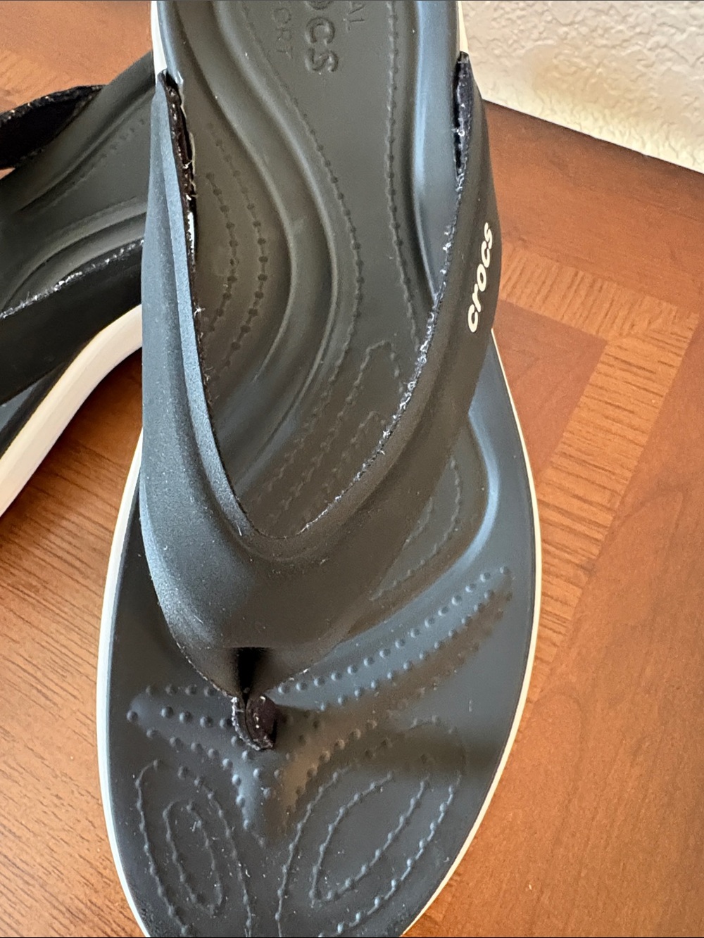 CROCS Black Thong Flip Sandals with White Sole - Picture 2 of 5